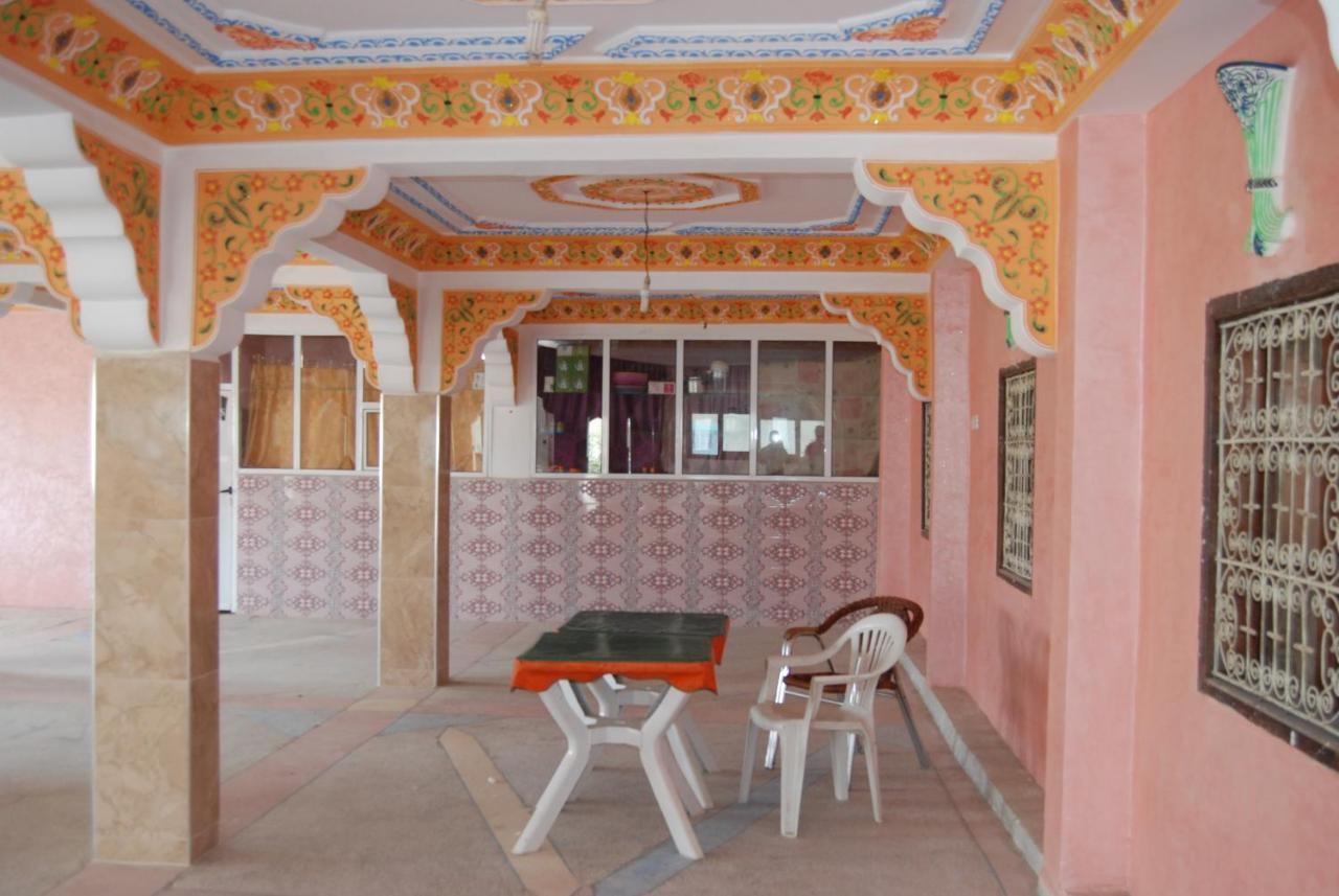 Auberge Tafilalt Bouzmou Bouzmou Imilchil Buitenkant foto