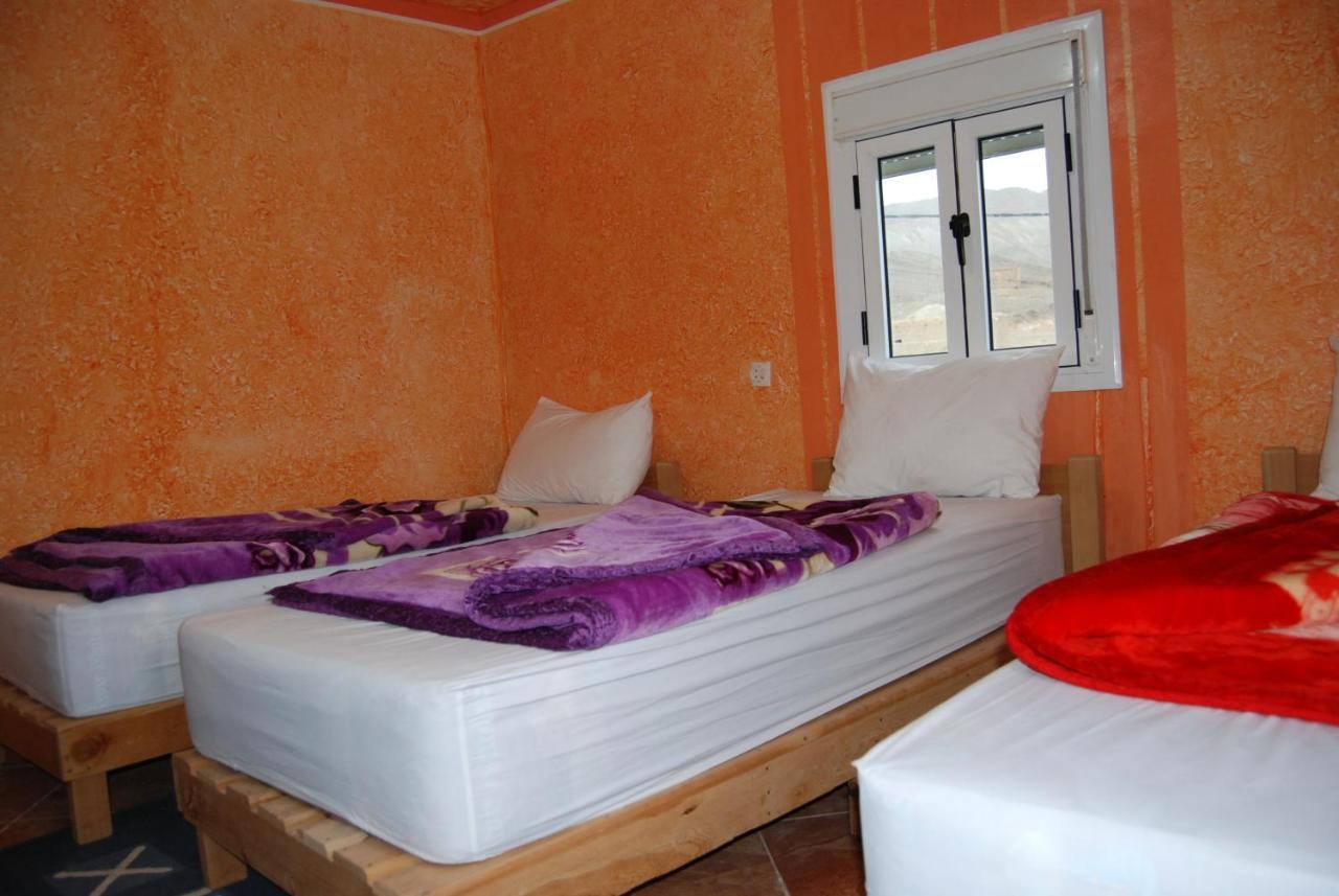 Auberge Tafilalt Bouzmou Bouzmou Imilchil Buitenkant foto